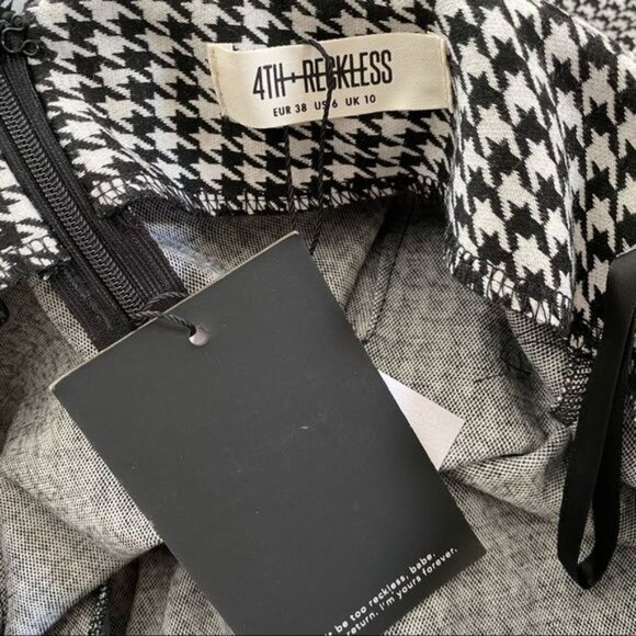 ASOS 4th + Reckless Wrapover Asymmetric Skirt Size 6 NWT - Picture 10 of 10